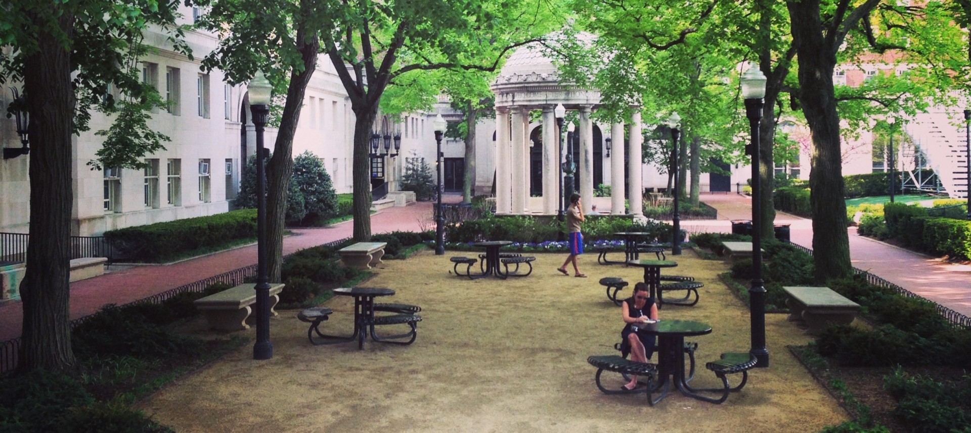 Hamilton Courtyard on Morningside Campus