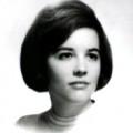 portrait of Lynn Weiss