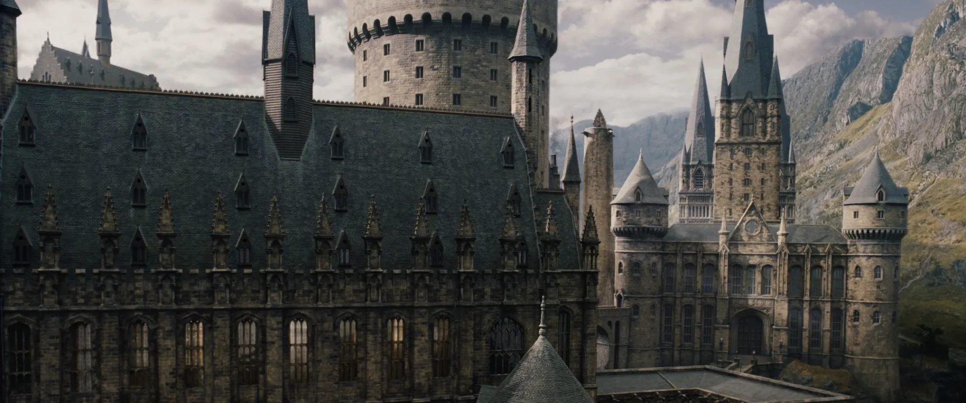 Dramatic photograph of Hogwarts campus