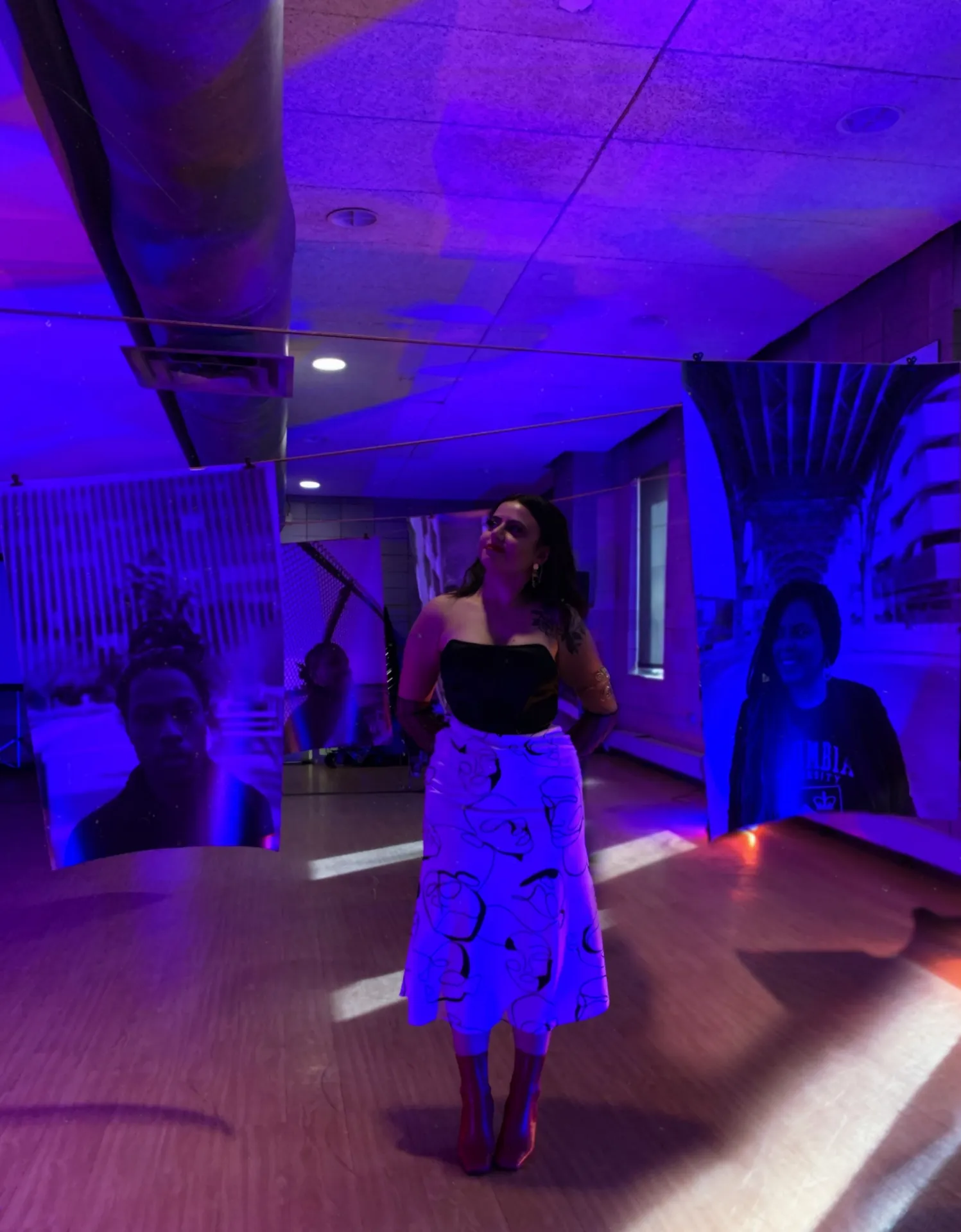 Portrait of Isadora Cardosa at the art installation "Colorizing Latin America"