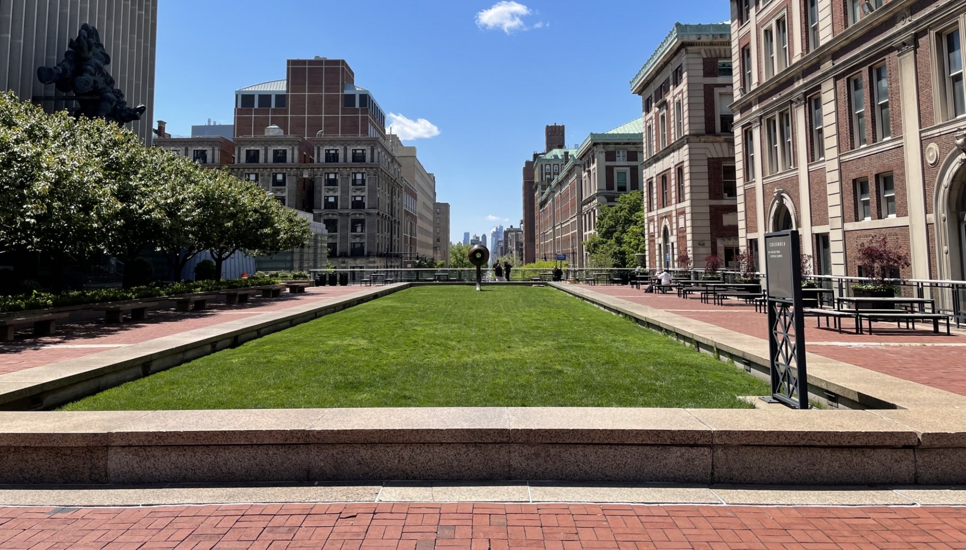 South-facing view of Manhattan from Revson Plaza in summer