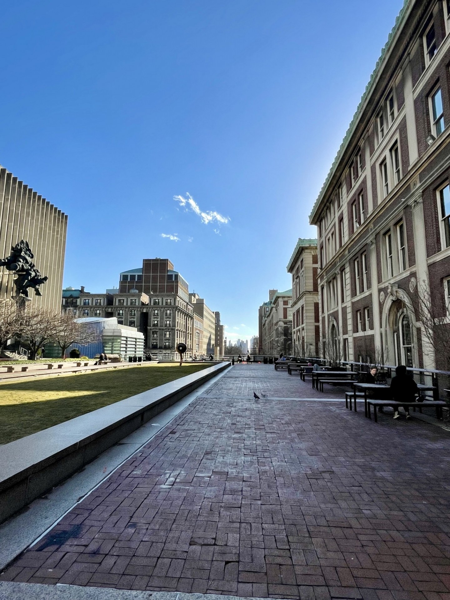 View of Manhattan from Revson Plaza