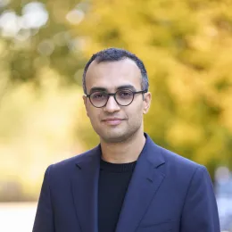 Photo of Madhav Khosla